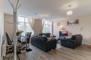 Bright 1 Bed Manchester Flat - Sleeps 3